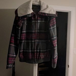 Small Chico ROXY jacket.